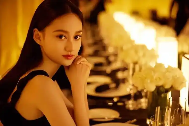 原创末路狂刀夏梦一舞倾城超美雪肤玉貌身材曼妙太惊艳