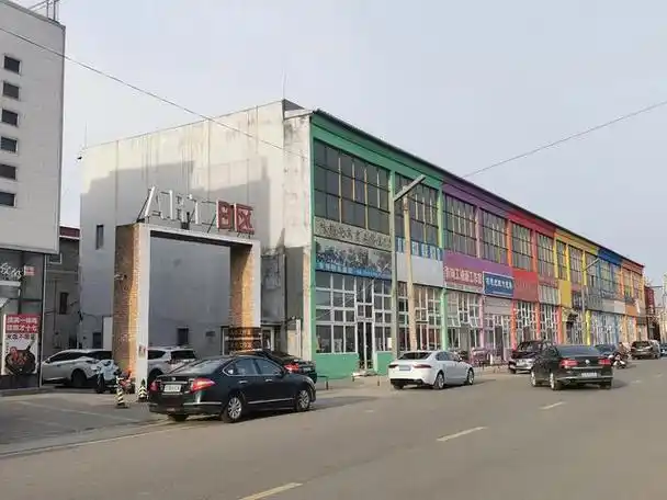 宋庄艺术工厂路