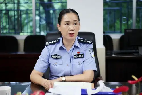 消防监管大队传达贯彻柳丹局长在《关于消防体制改革转隶过渡期分局