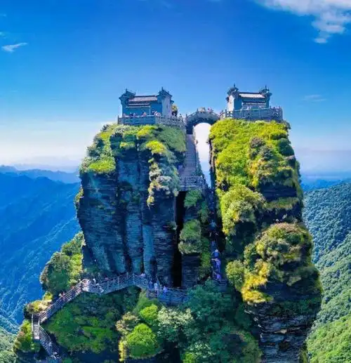 2024梵净山景区门票价格表梵净山景点门票优惠政策分享吐血整理