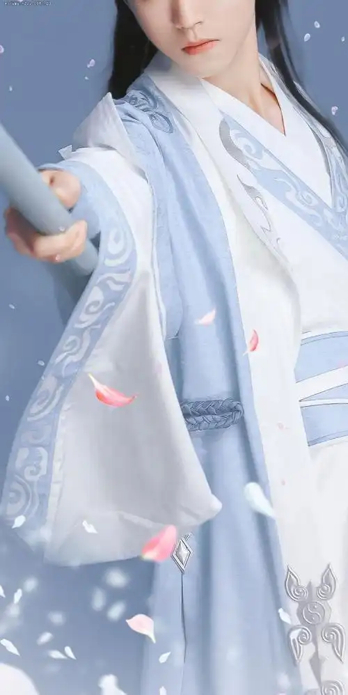 王俊凯古装照合集来袭 清冷矜贵的翩翩公子