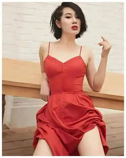 不走流行,这4位鹤立鸡群的女演员,真的"不识时务"吗_王琳_余男_角色