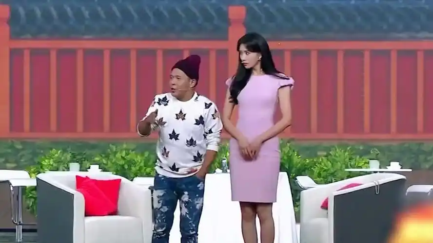 开心半小时丨宋小宝林志玲相亲,站在一起最萌身高差