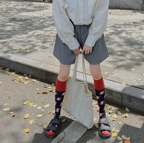 网红水晶夏季玻璃丝袜长筒小腿袜小众高筒薄款粉色夏天凉鞋长袜潮