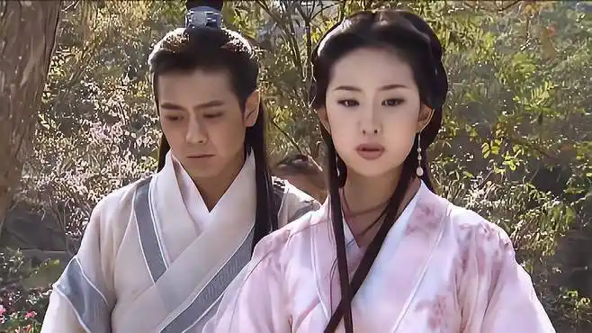 天龙八部:王语嫣跟段誉诉苦,段誉几句话,就把美人哄开心了!