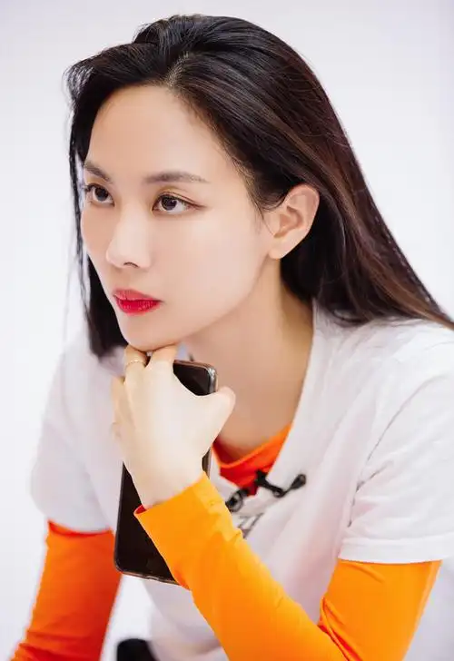 王霏霏 - 堆糖,美图壁纸兴趣社区