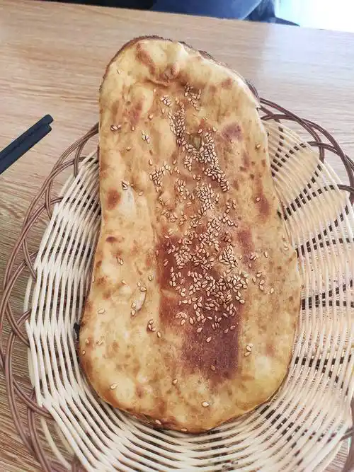 一口牛肉汤一口安徽烧巴子13元的快乐沈阳人也有了