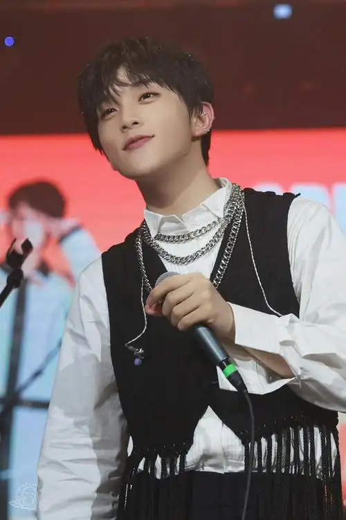 张星特第一场个人巡演99美图神图纯享唱歌fo汇总楼【流量预警】