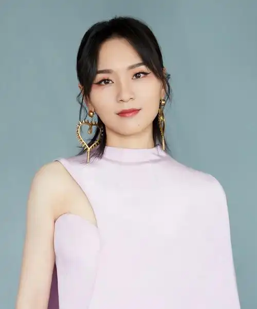 周笔畅个人资料(周笔畅个人资料简介)