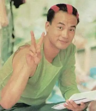 超级学校霸王chaojixuexiaobawang(1993)