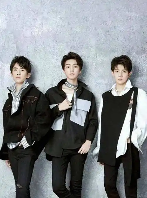 tfboys三位小鲜肉横扫两岸男神榜,人气爆棚!_虎牙_日本_女孩