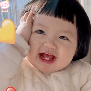 萌娃小九儿表情包动图可爱的表情包吃草莓