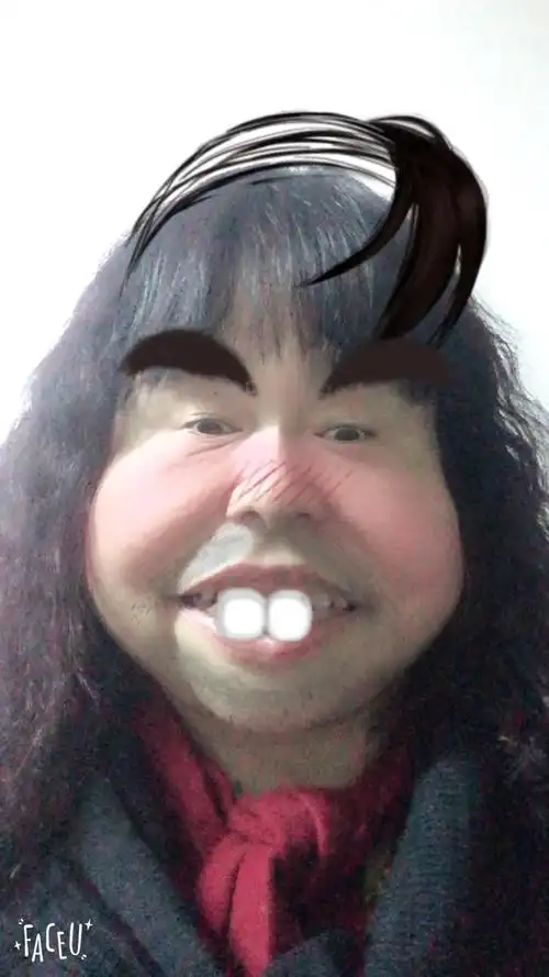 李晶老师装扮大爆牙