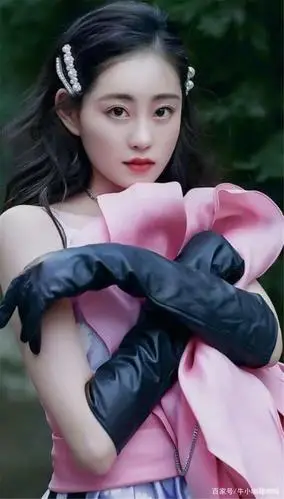 明星图集:女神的惊艳瞬间,简直美到爆,哪位是你心中最爱!