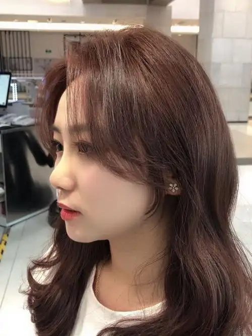 韩式造型烫 八字刘海 简直是修容发型