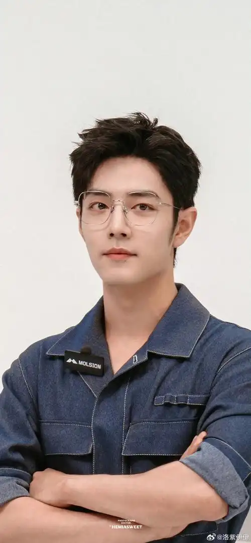 肖战陌森眼镜品牌代言人#xz#肖战#肖战戴哪款眼镜都好看,长得帅就是