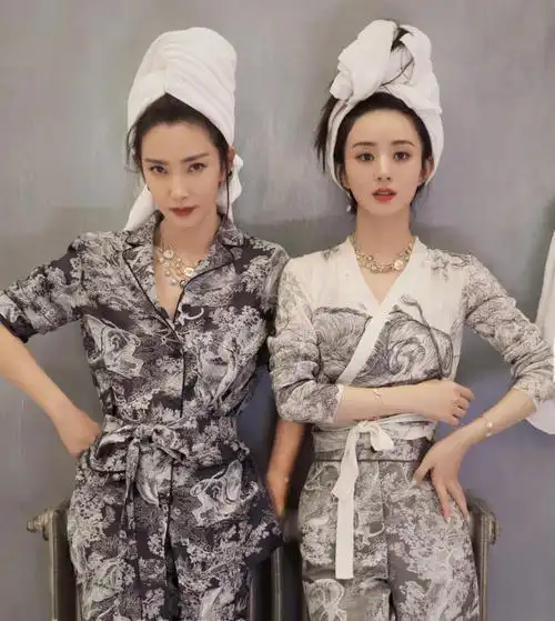 明星双人写真大pk:杨幂秀美腿,马伊琍好土气,胡歌霍建华封神