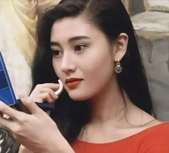 原创被称为小三专业户选美皇后李嘉欣挑衅原配是什么给了她勇气