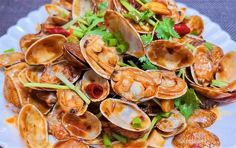 炒花甲这样做实在太下酒,肉质鲜美又少沙,香辣鲜美,老公吃美了