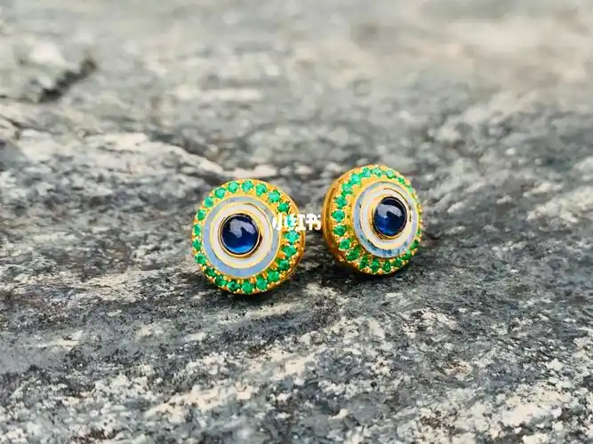 蓝宝石 祖母绿 珐琅 18k