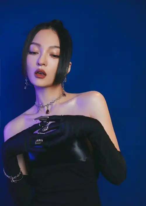 顶级歌姬张韶涵