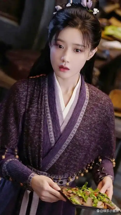 《莲花楼》陈意涵五个古装造型,女扮男装好秀气,第五个最神秘!