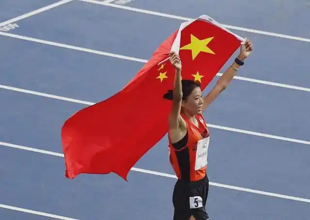 张德顺从大山里跑出来的世界冠军二次马拉松就跑进东京奥运会