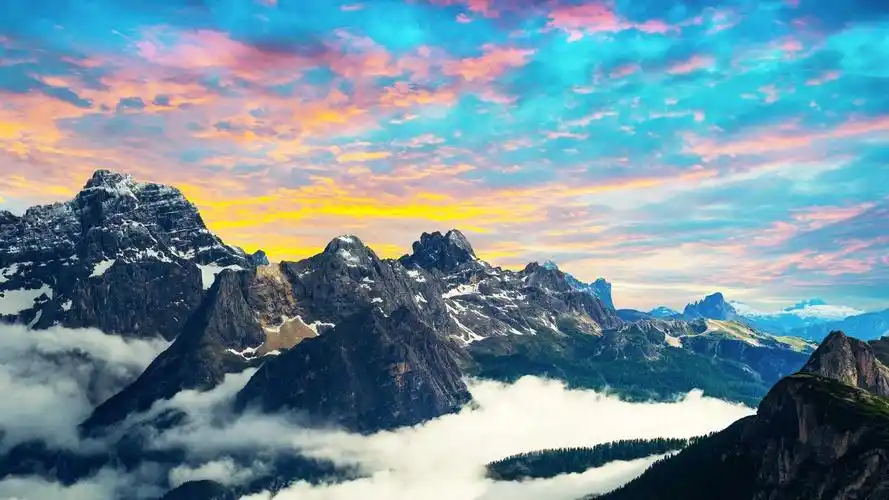 美丽的山峰景色高清壁纸- 美丽风景壁纸,mac动态壁纸,山峰高清壁纸mac