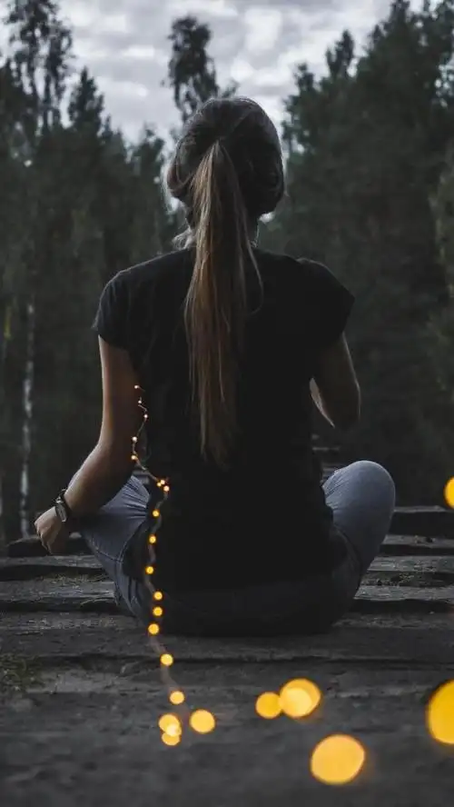 唯美有意境的女生背影图片路还长背影要直要美