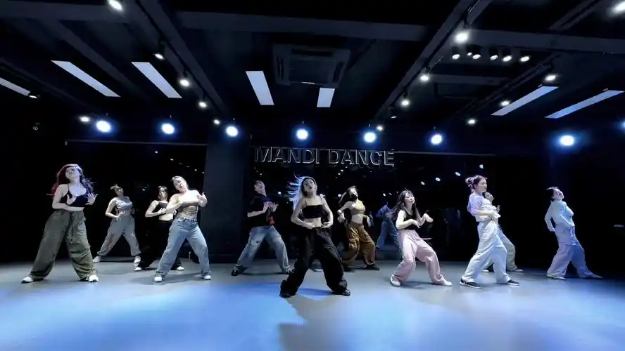 《blickblick》爵士舞#姐夫编舞 #翻跳 #jazz #米嫚蒂舞蹈 mandi