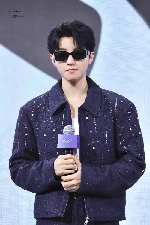 王俊凯知道健身房的梗##王俊凯直播