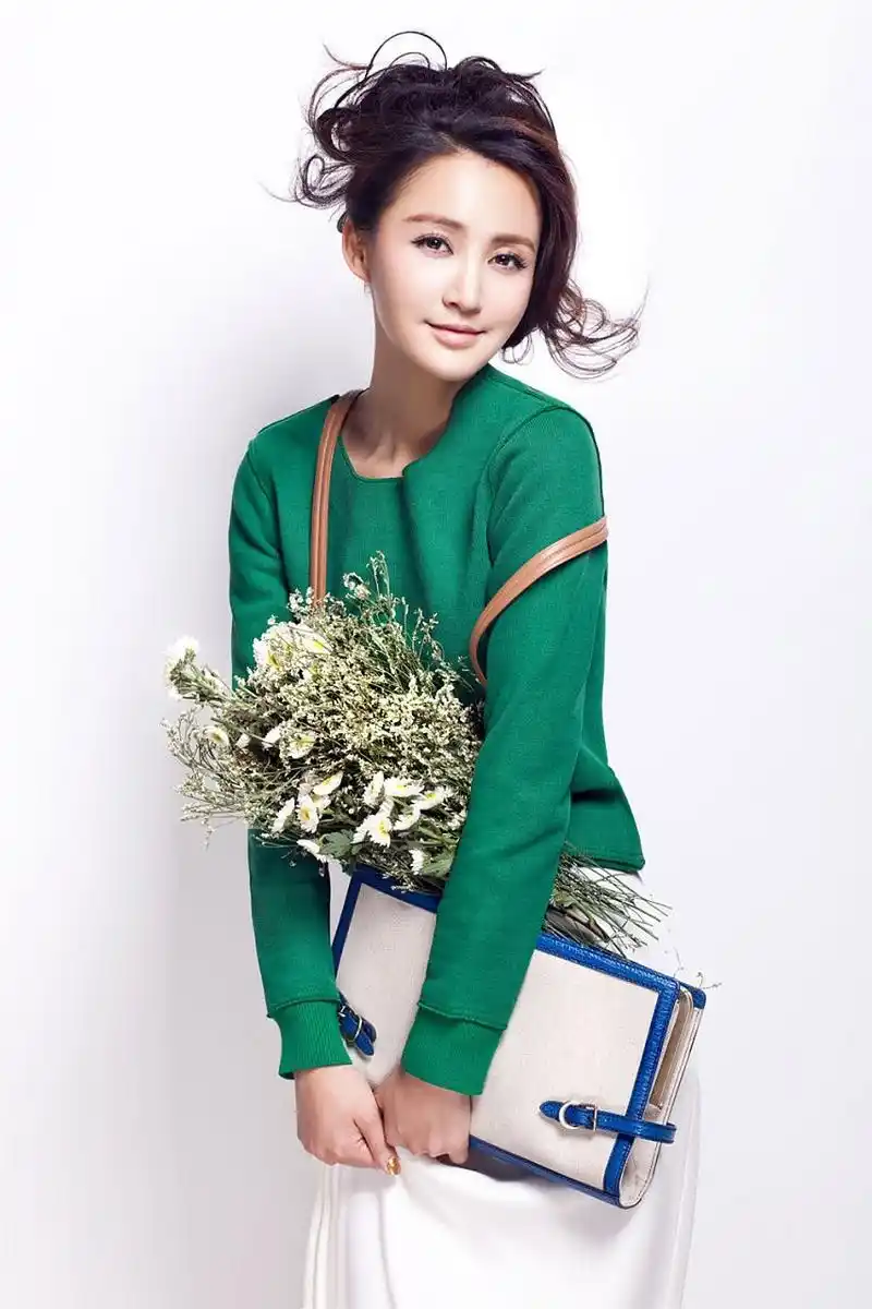 坚守自己专业 认真演戏好好做人的朋友很对.