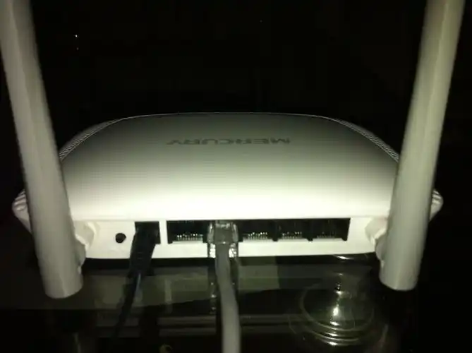 铁通华为hg8110f的光猫,光猫只有一个lan口,水星的路由器,如何设置