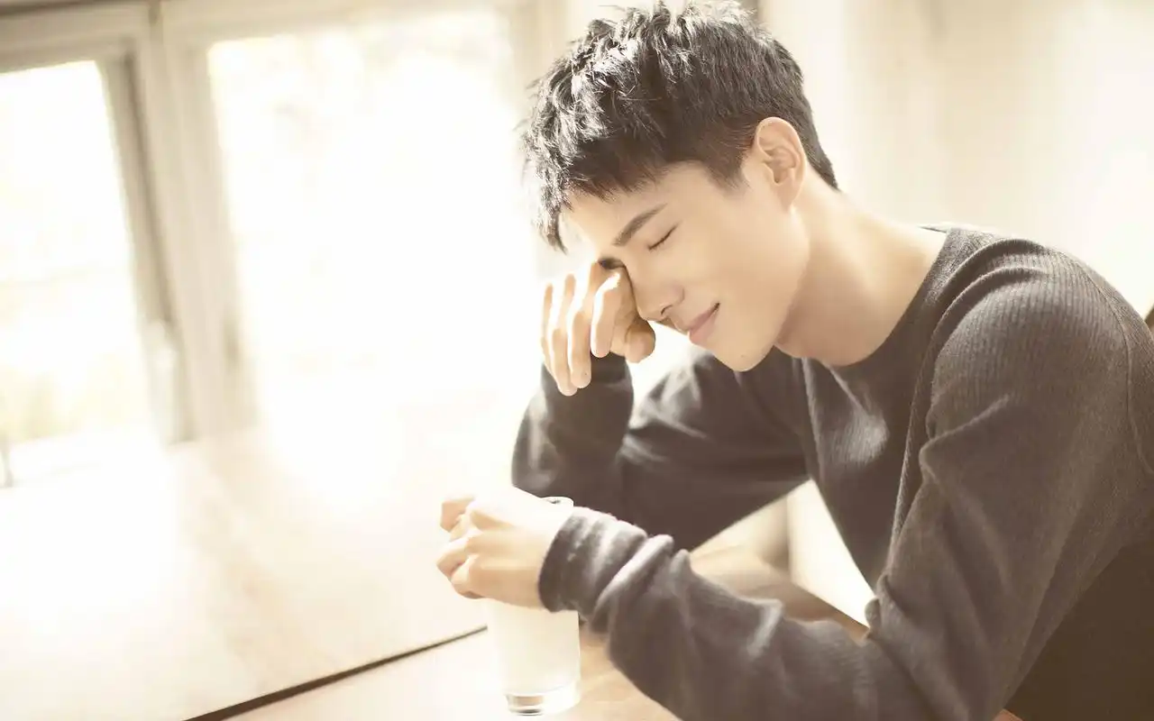 虎牙弟弟刘昊然阳光帅气图片桌面壁纸高清大图预览1920x1200_大陆明星