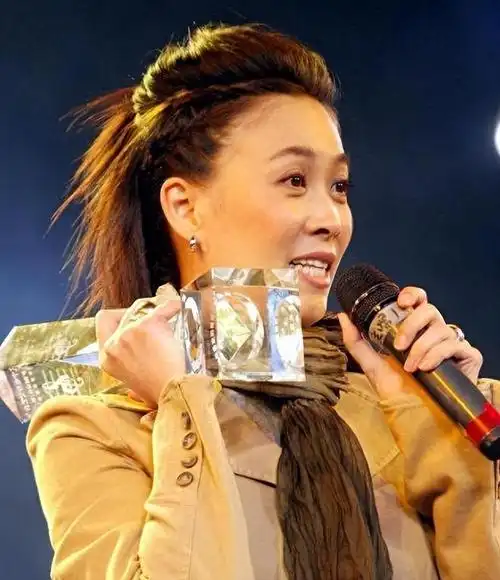 被那英欺负最狠的不是刀郎,更不是田震,而是这位|周深|新歌|好声音