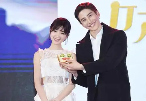 张雨剑陈欣予演绎反转戏码 方逸伦盛朗熙开启"欢喜冤家"模式