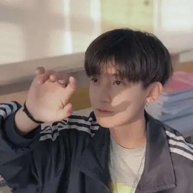 帅气可爱男生头像