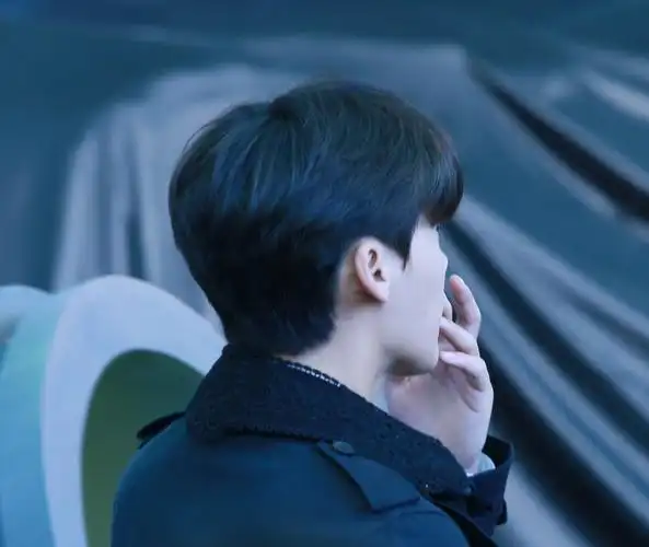 2016李易峰《蝙蝠侠大战超人:正义黎明》粉丝见面会_高清图片大全