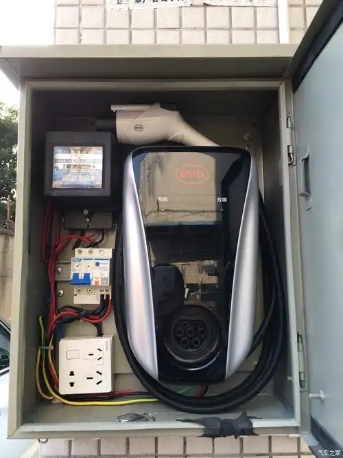 充电箱有装散热的吗,有弄过的兄弟上个图参考下