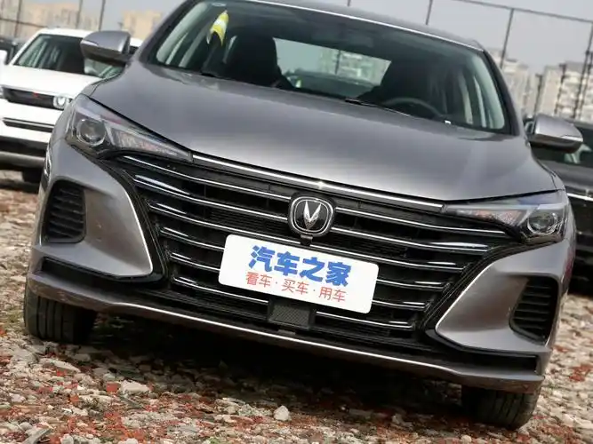 长安汽车 逸动 2021款 plus 1.6l gdi 手动精英型