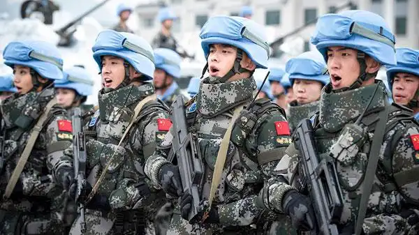 青春派《维和步兵营》致敬铁血军魂