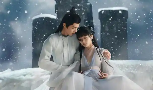 《玉骨遥》是由蒋家骏执导,肖战,任敏领衔主演,方逸伦,王楚然特别主演