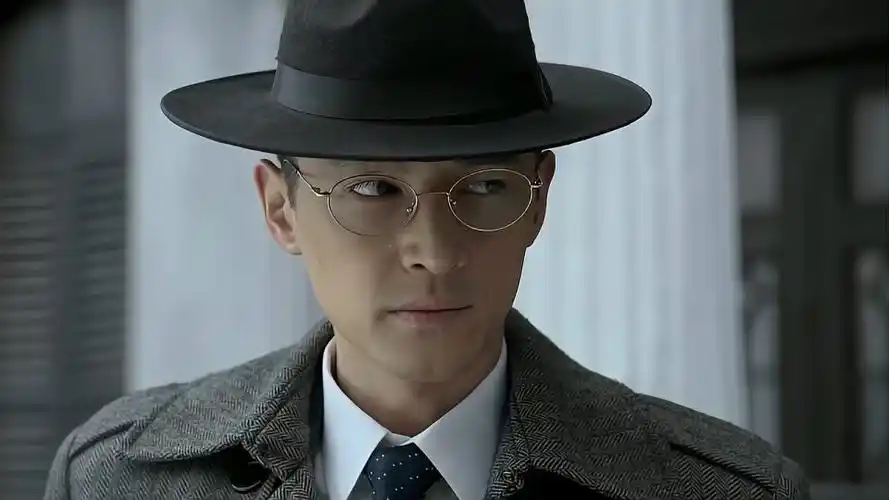 伪装者明台看破王天风的计谋给他来个声东击西太聪明了