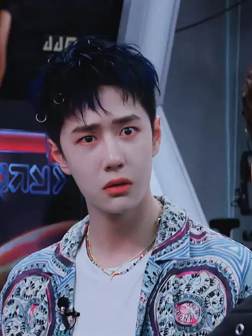 可爱宝宝@uniq-王一博  #王一博#|#王一博的考古日常