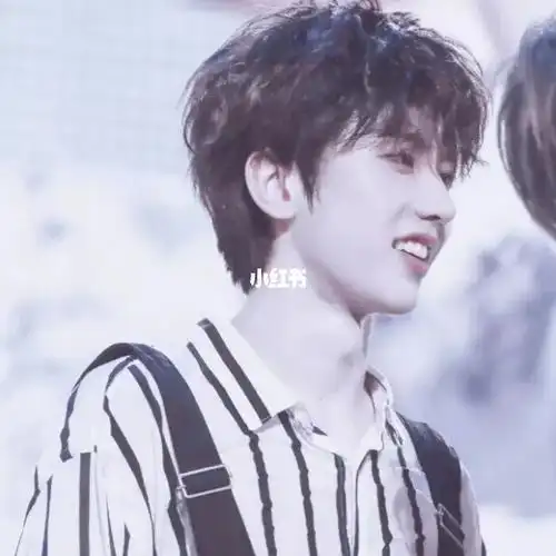 蔡小葵来咯～_蔡徐坤_头像_蔡徐坤头像_素材_头像