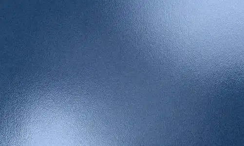 亮蓝色银箔背景的质感照片