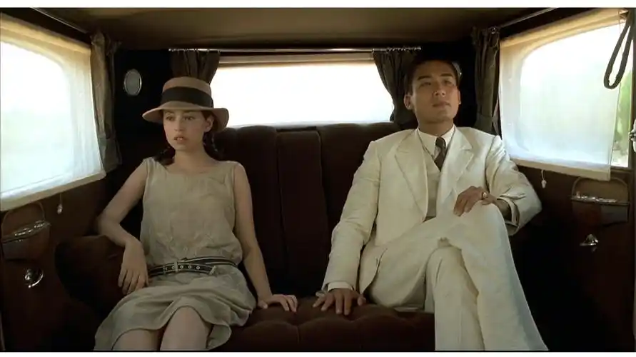 梁家辉的成名之作《情人》,我更爱你现在备受摧残的面容