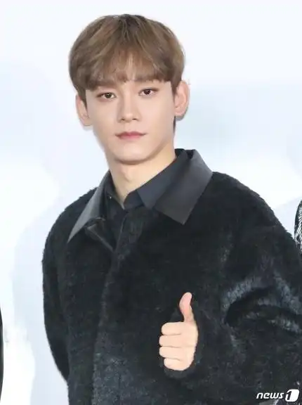 金钟大以陆军现役入伍 exo第4位履兵役义务成员