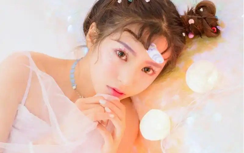 可爱萌妹子粉色治愈系甜美写真图片壁纸