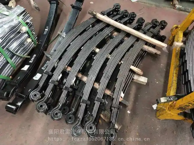 供应东风多利卡d9前钢板垫块前弓子板总成货车配件